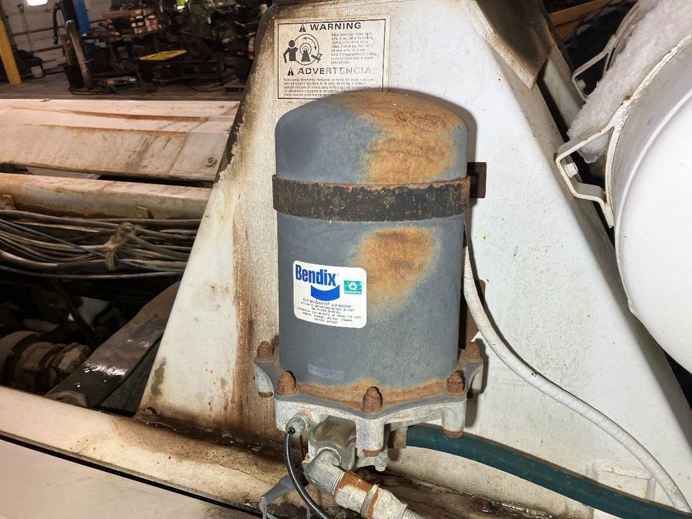 Bendix AD9 Air Dryer - Used