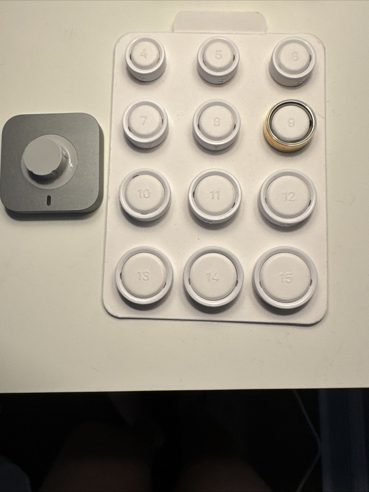 Oura Testing Size Kit with Smart Ring gold