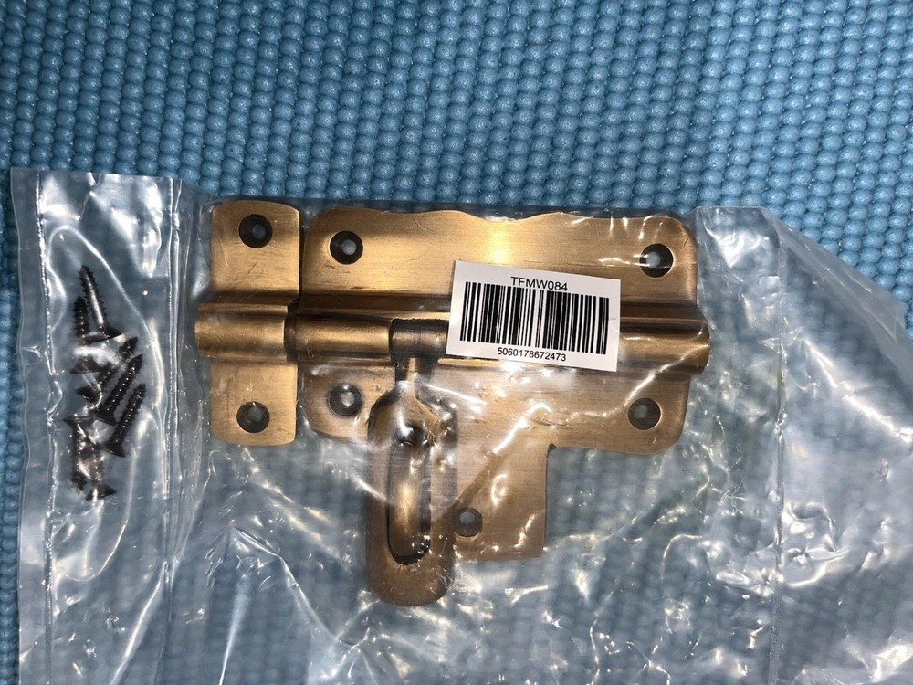 Brass bolt lock with padlock catch