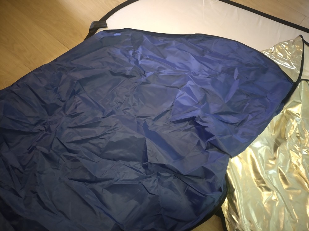 100 x 150cm 7-in-1 reflector/diffuser kit.