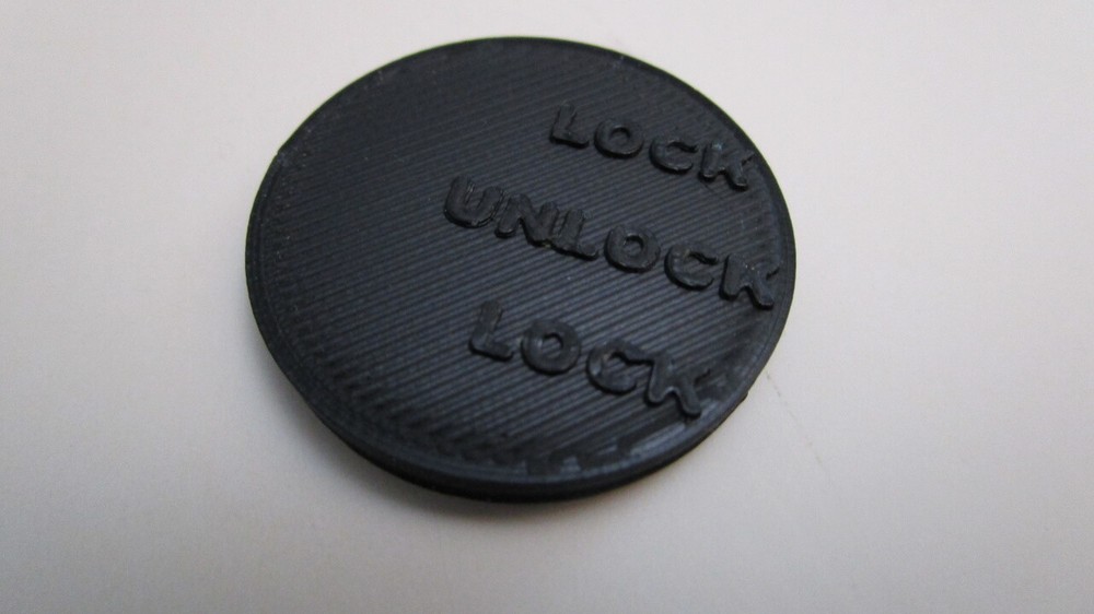 3D PRINTED COMPATIBLE HANDLE END CAP FOR COMMODORE SX-64