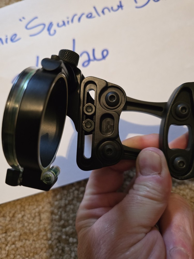 Truglo Single Pin Slider Pendulum Bow Sight
