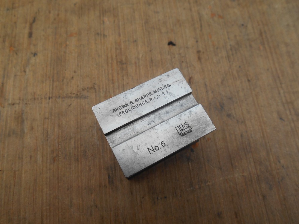 Brown & Sharpe No. 6 v block