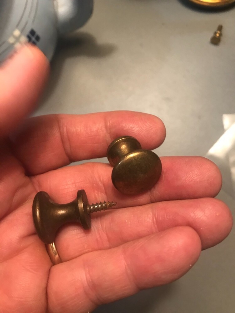 RARE 19th Century STLYE SOLID BRASS SMALL FEDERAL STYLE Original KNOBS Per knob