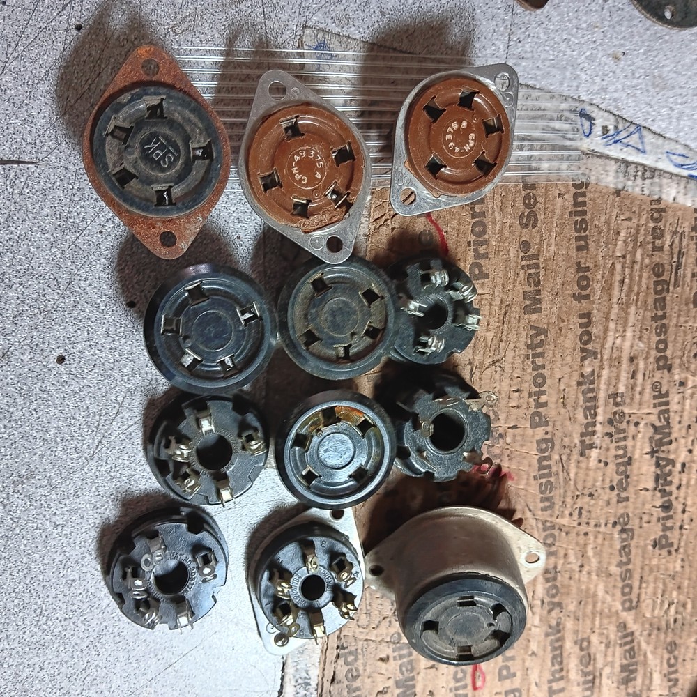 Sockets: 4, 5, 6, 7, PINS Problems? Contact me.