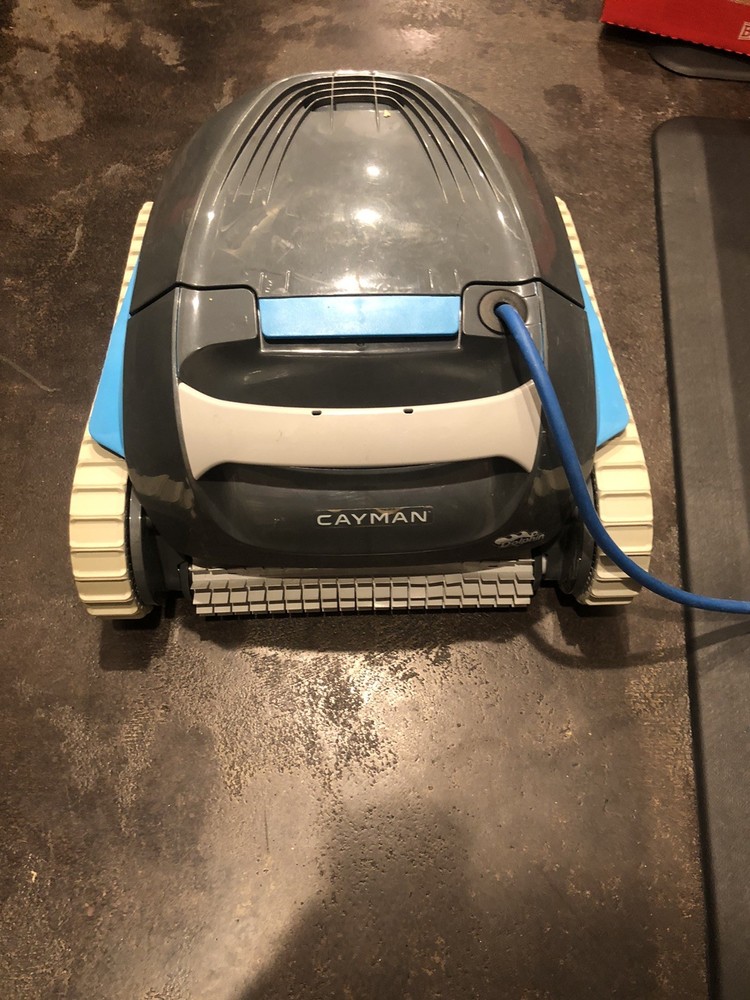 DOLPHIN CAYMAN AUTOMATIC POOL CLEANER 2023 MODEL 100-125VAC | Tested
