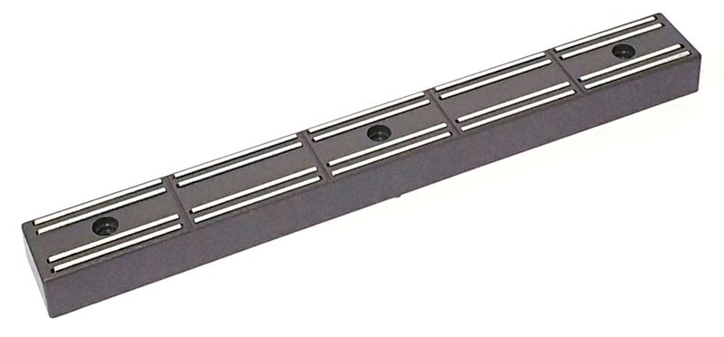 All-magnetic fixed bar for tools code 0695
