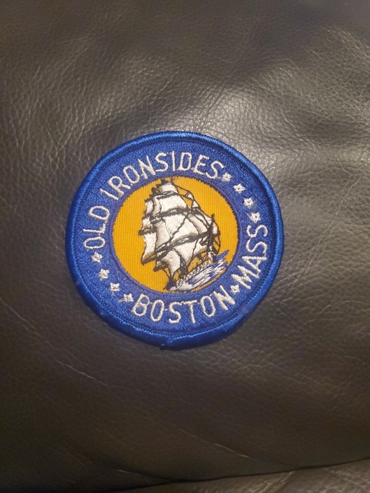 BOSTON, MASSACHUSETTS OLD IRONSIDES USS CONSTITURION SOUVENIR PATCH