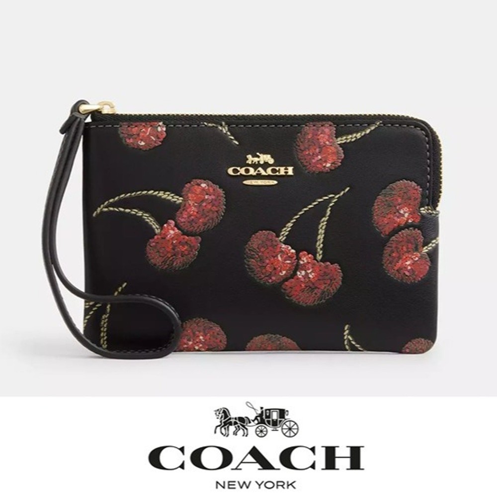 NWT❤️ Coach Corner Zip Wristlet With Cherry Print