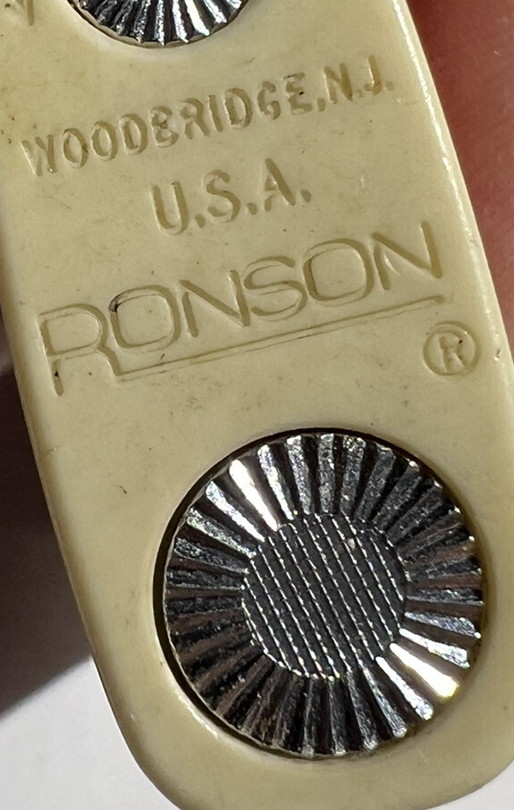 vintage ronson cigarette lighter