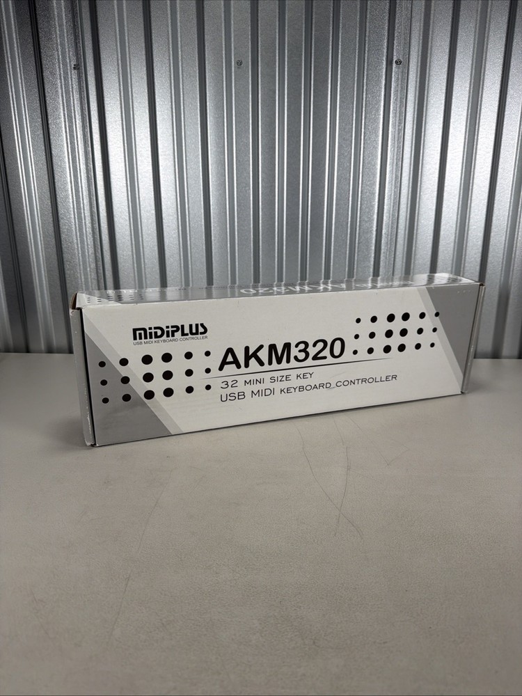 NEW MidiPlus AKM320 USB MIDI Keyboard Controller, Black, 32-key