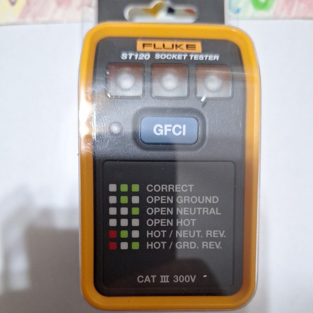 Fluke ST120 GFCI Socket Tester Without Beeper