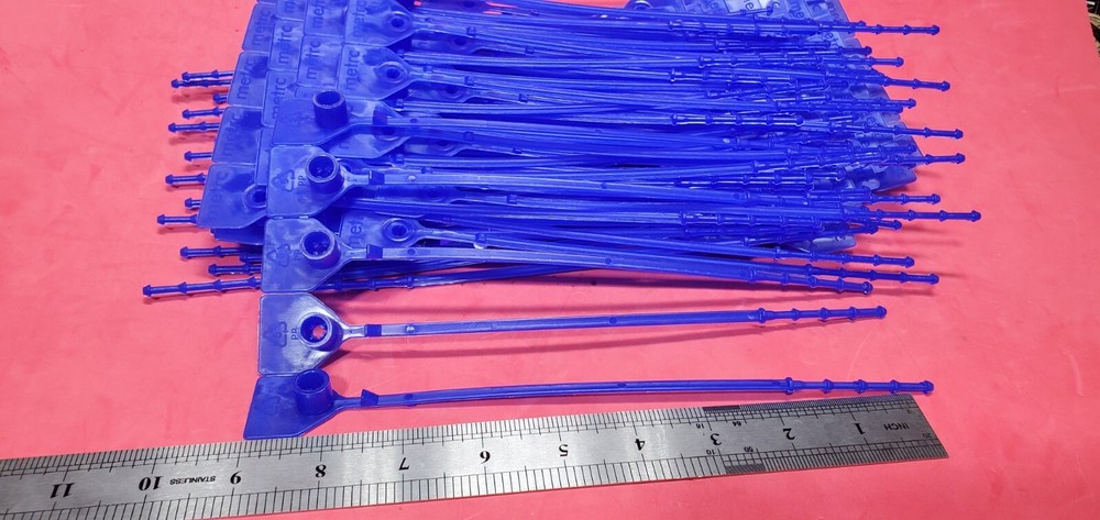 Lot 100 Metrc Adjustable Pull-Up Strap Seal Blue 8" Long