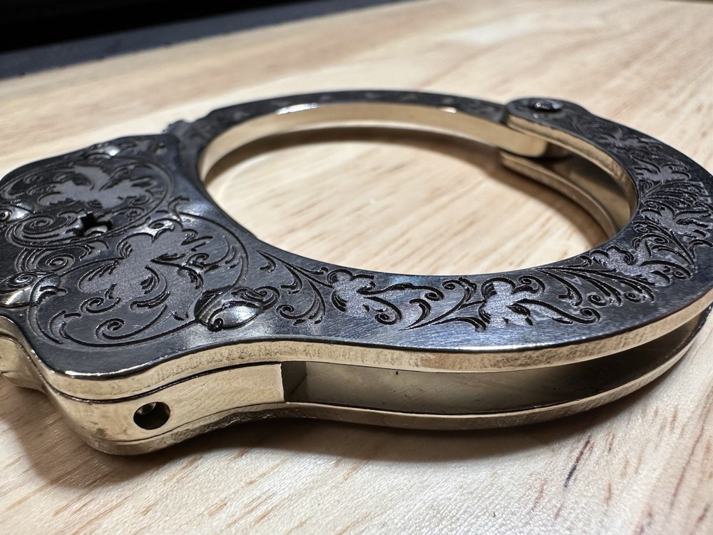 Deep Engraved Peerless 700C Handcuffs