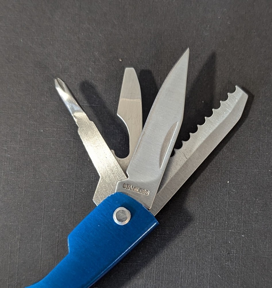 Multitool USA Olympic Team Utility Knife Flashlight Screwdriver Blue w/ Case