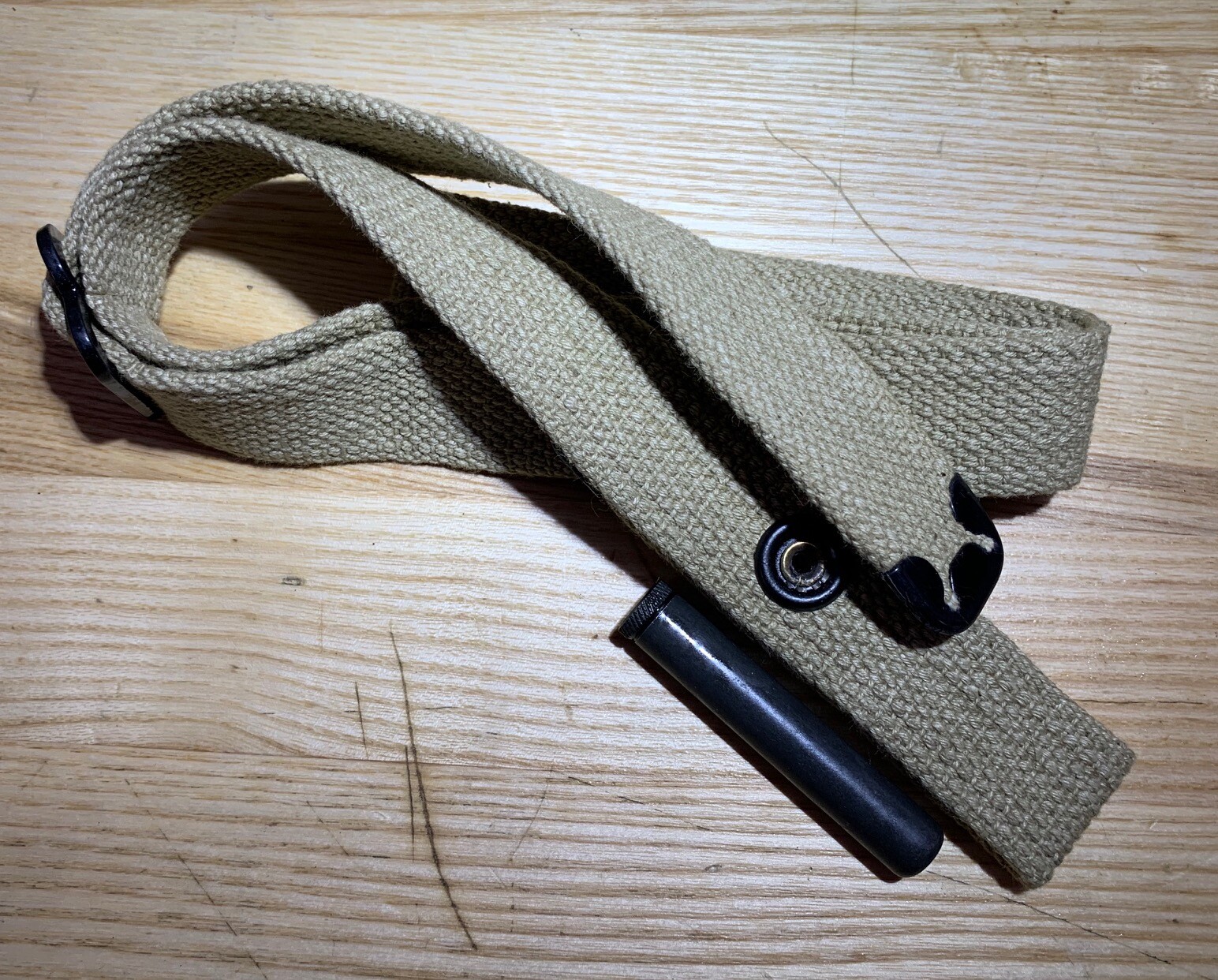 USGI WWII .30 M1 CARBINE OILER & SLING LT OD SLING NEW WW2