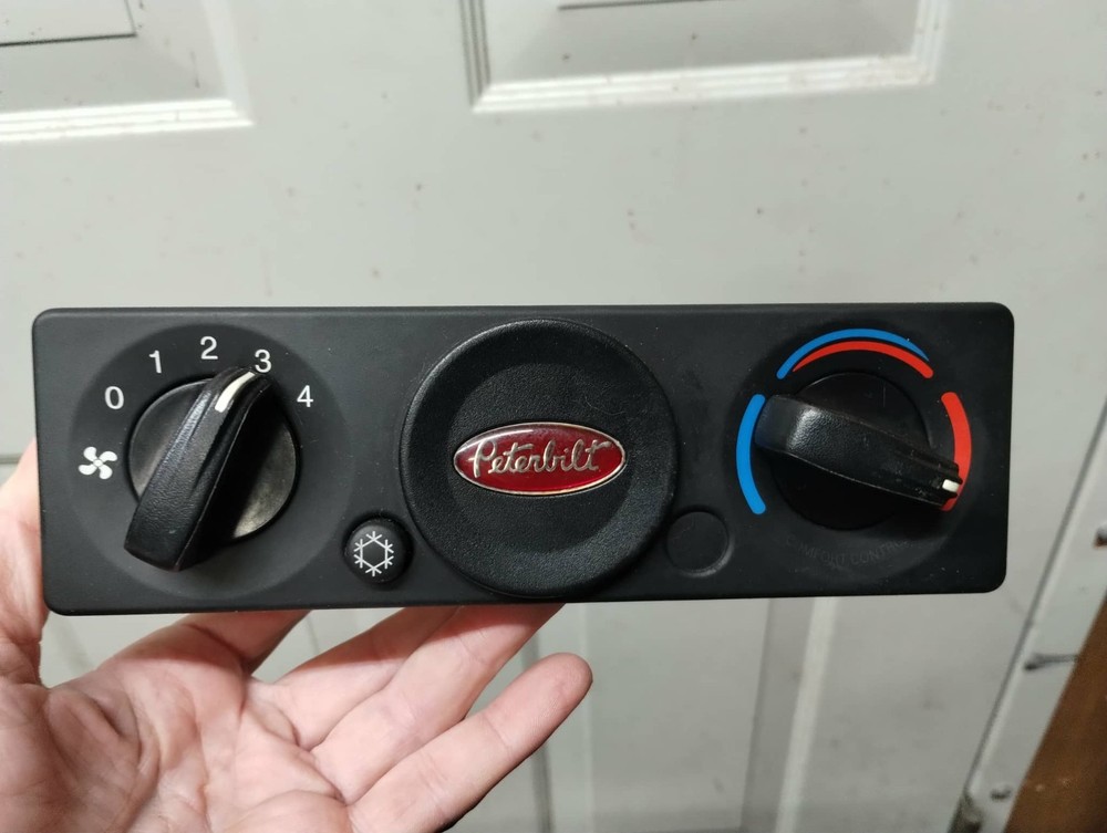 PETERBILT 579 TEMPERATURE CONTROL Q21-1122