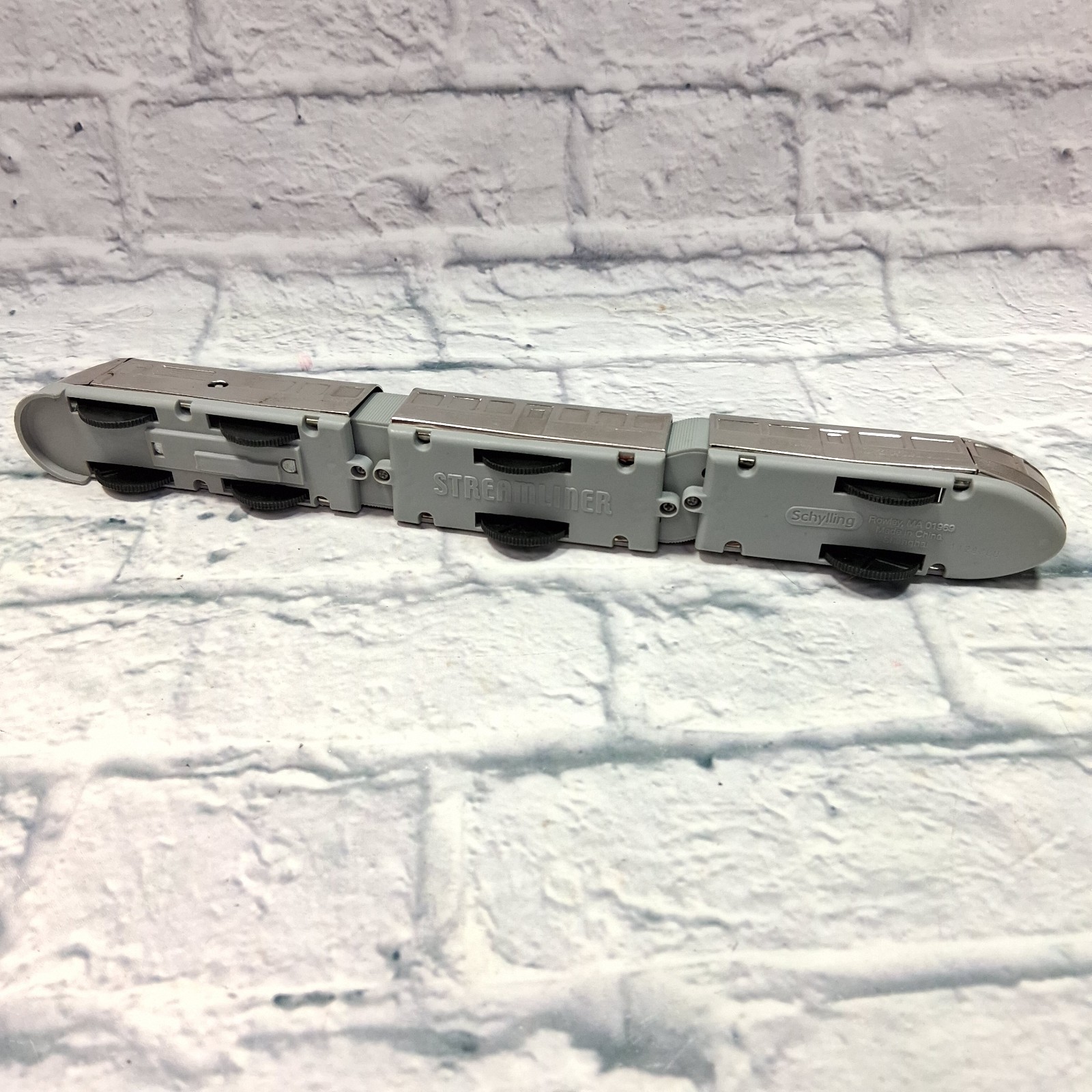 Streamliner Schyling 3-Piece Zephyr Wind Up Mechanical Toy Train NO KEY