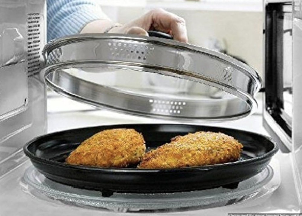 Waveware Microwave Food Warmer/Cook Covered Crisping Dish
