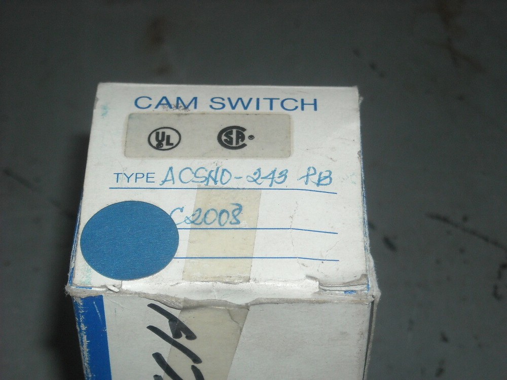 IDEC ACSNO-243-PB CAM SWITCH