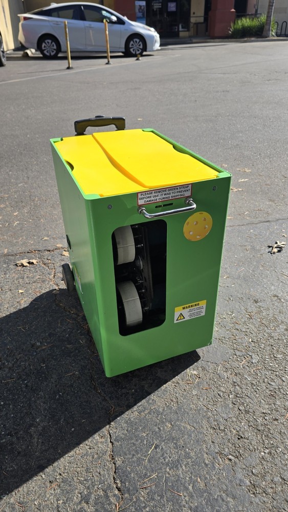 Spinshot Player Pickleball Machine
