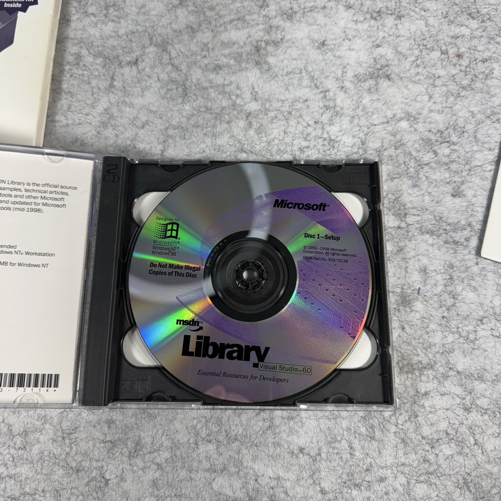 Microsoft Visual Basic Studio 6.0 Pro FoxPro C++ 659-00390 X04-86322 Software