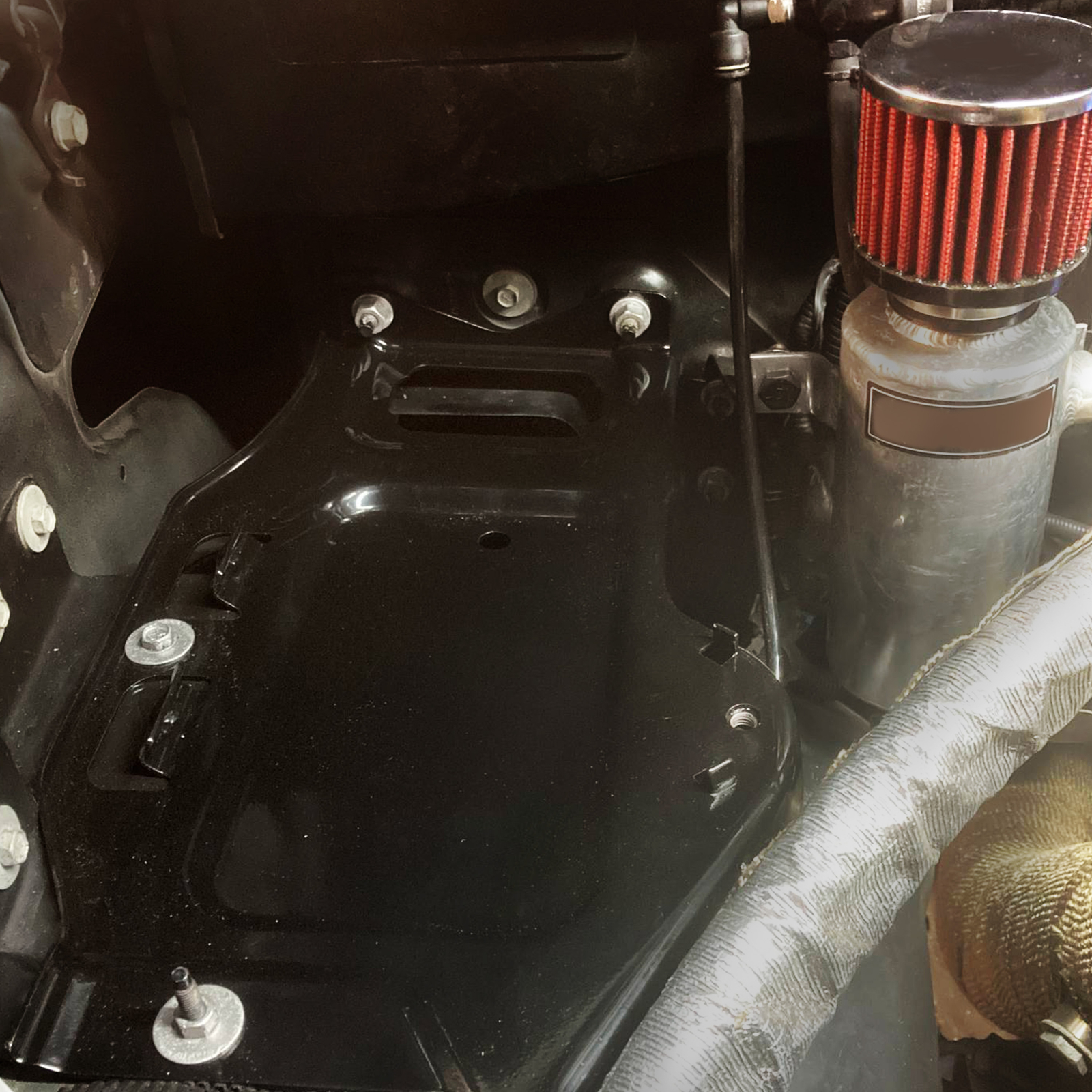 Passenger Side Battery Tray 99-07 Fits Chevy Silverado/Sierra 1500 Auxiliary RH