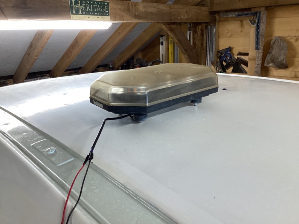 LED Amber Strobe light by Venta