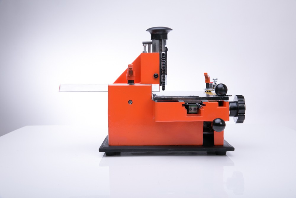 Semi-automatic sheet embosser metal stamping printer marking machine label 4mm B