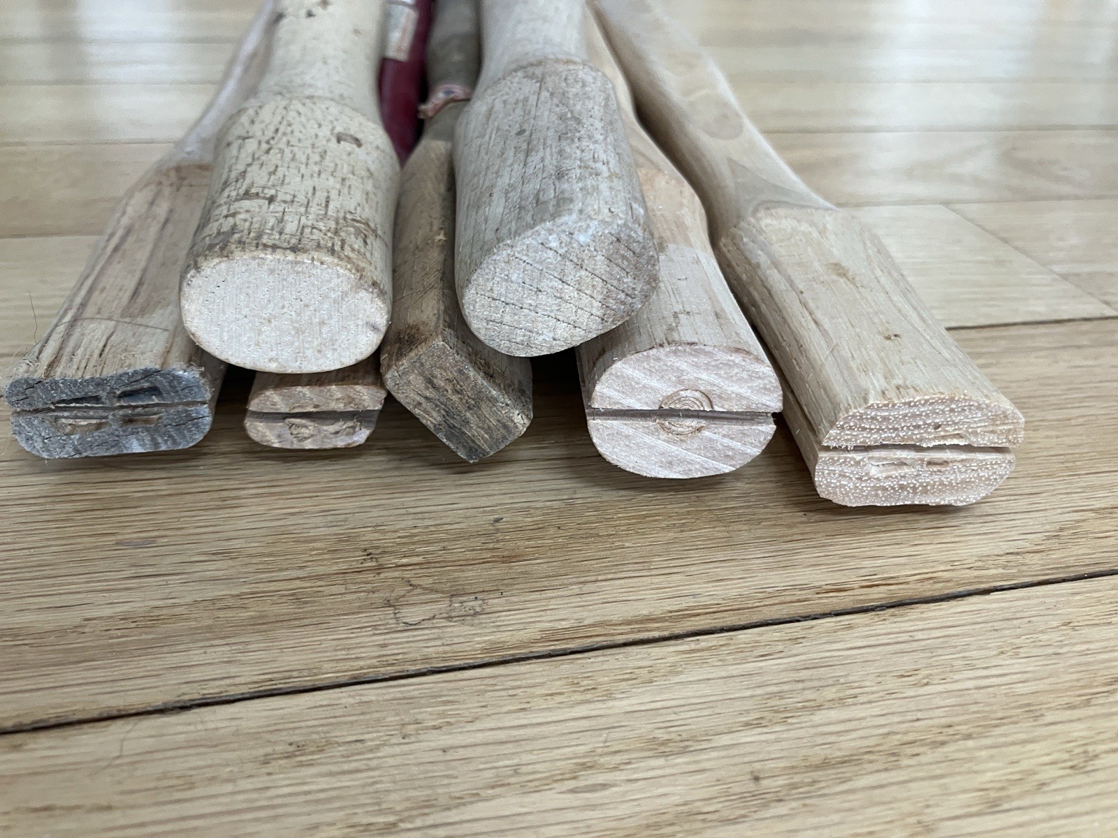 LOT OF 7 VINTAGE HAMMER REPLACEMENT HANDLES 14" - 16"- CARPENTER BLACKSMITH