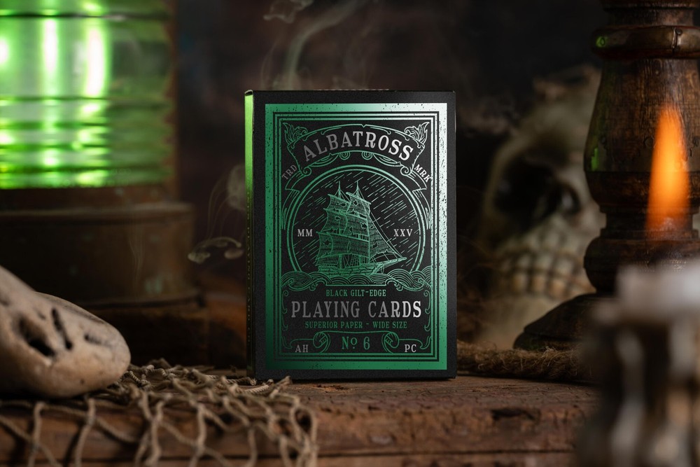 ALBATROSS No. 6 (Gilded) Playing Cards