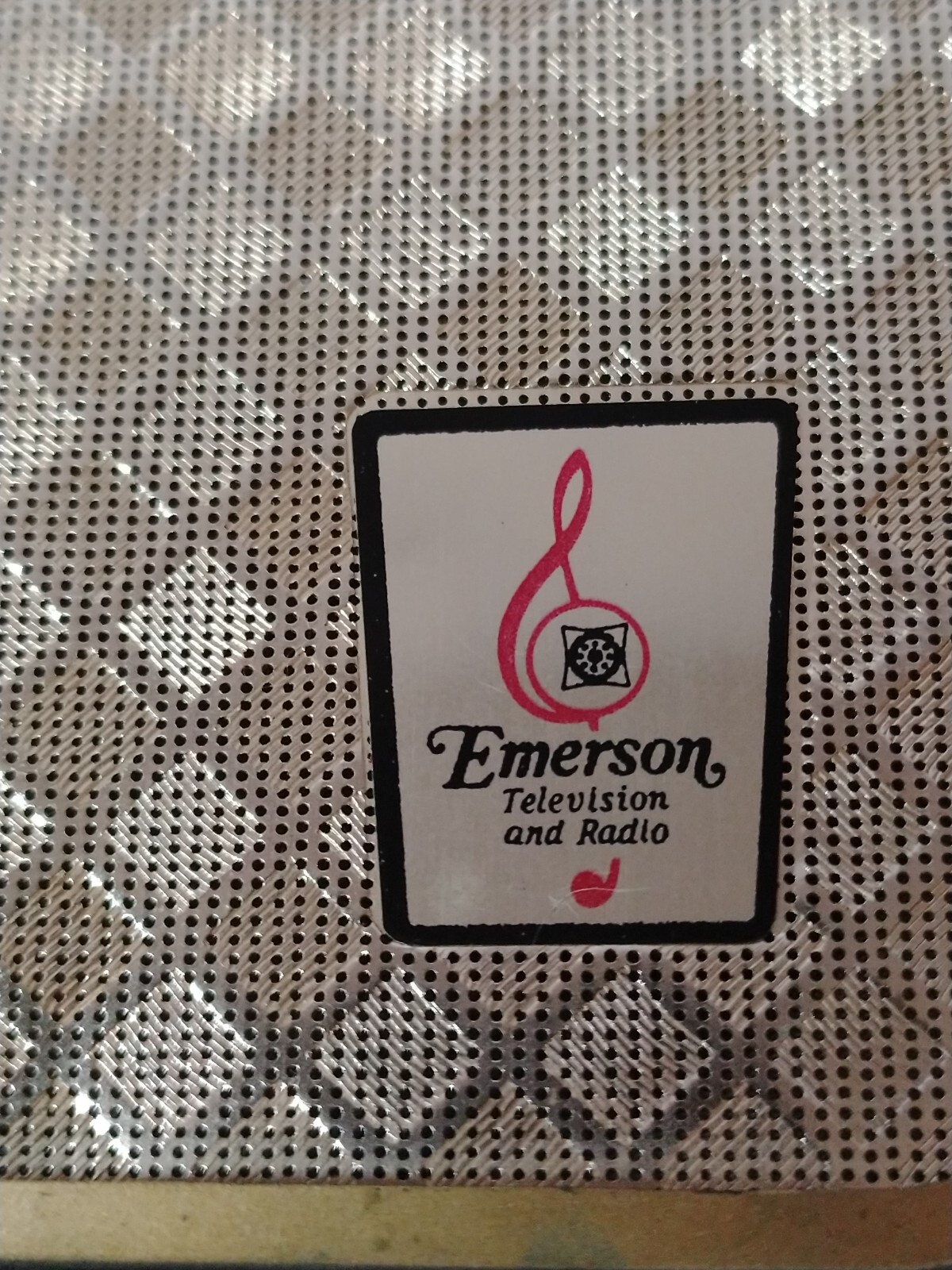 1958 Emerson Model 888 "Pioneer" Nevabreak Pocket Radio-Working!