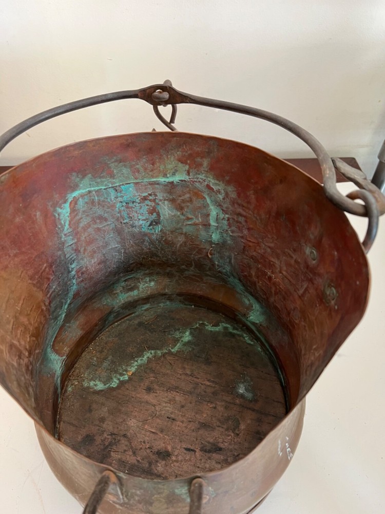 ANTIQUE COPPER COAL ASH SCUTTLE BUCKET