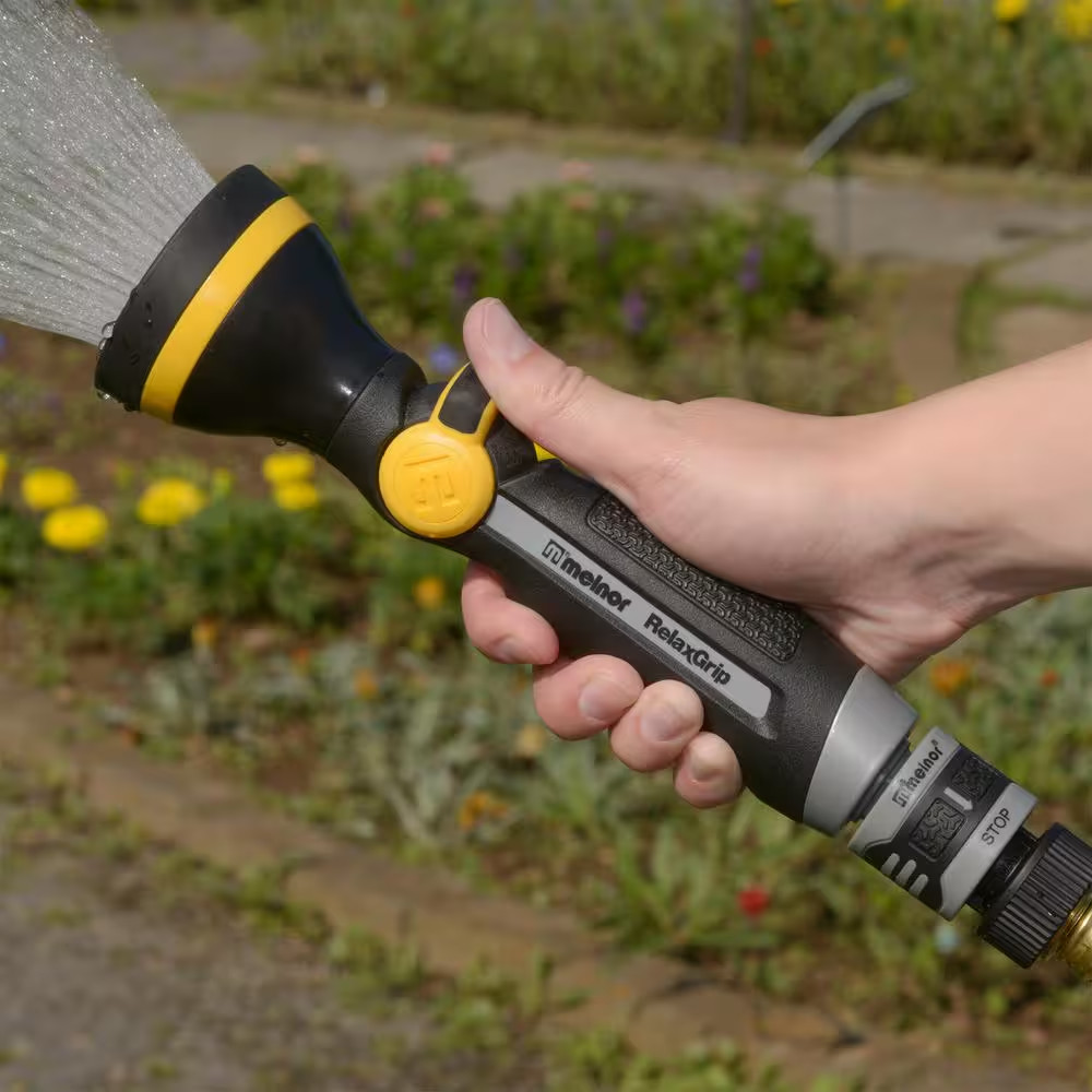 Relaxgrip Flashlight Shower Nozzle