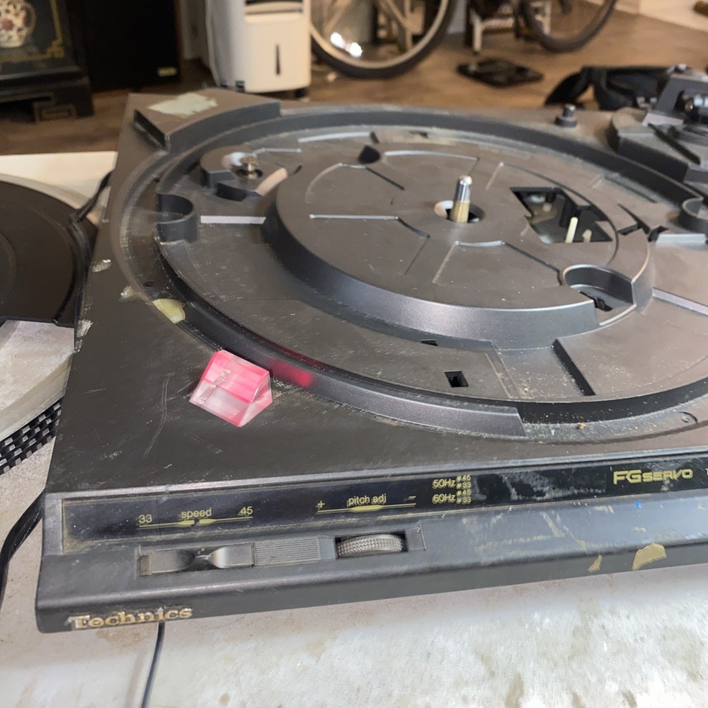 tecniques sl- bd1 turntable