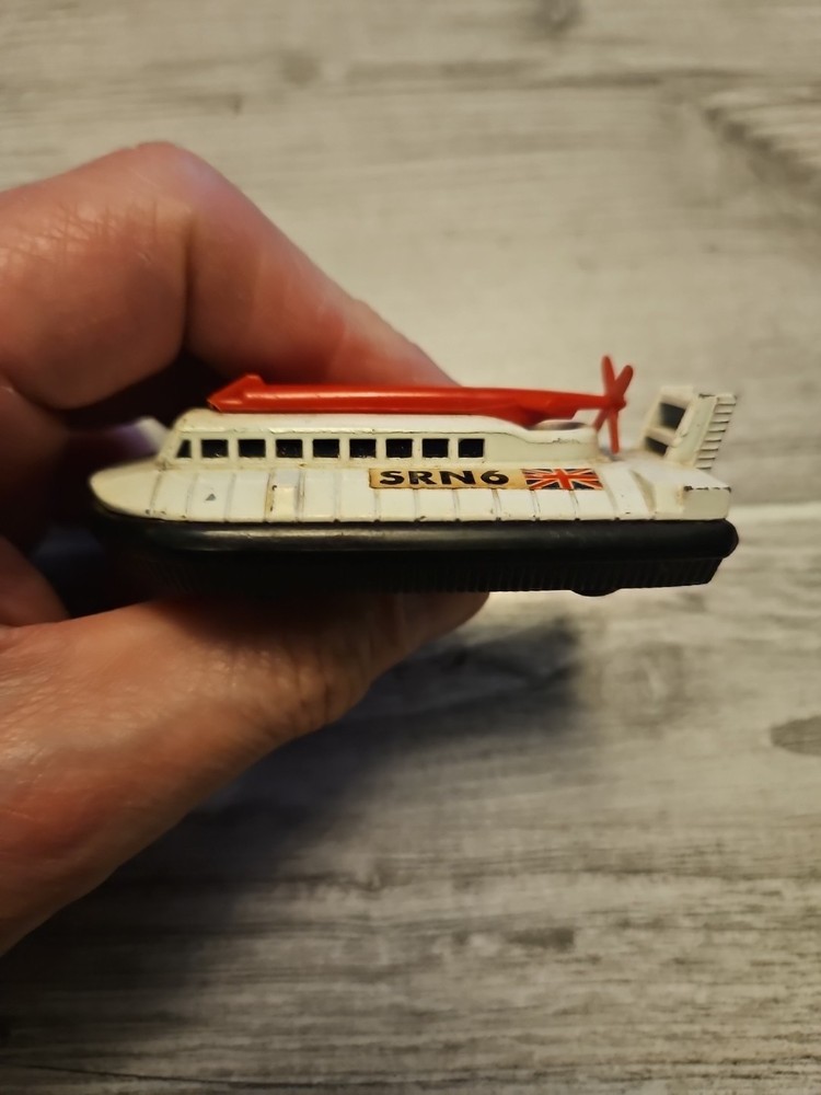 Vintage Matchbox Lesney Hovercraft X 2