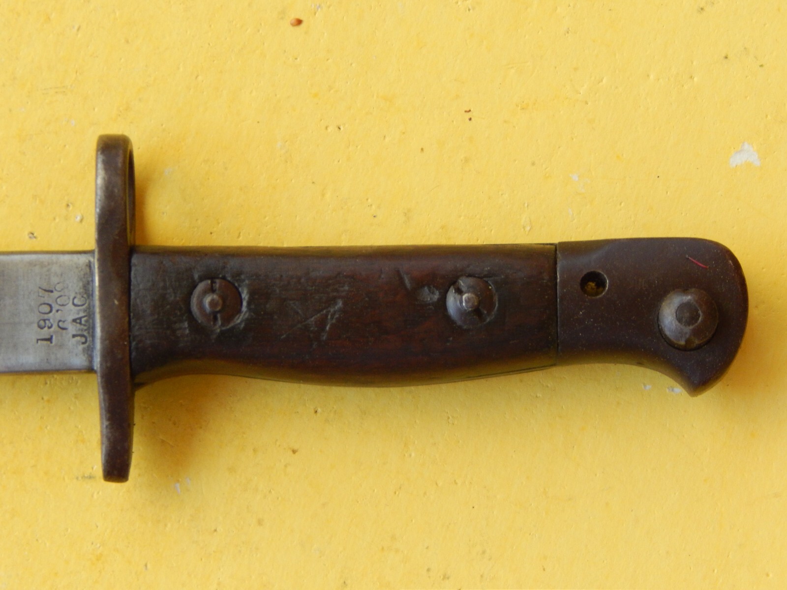 NICE ENFIELD 1907- Mk111 SWORD BAYONET /SCABBARD-- 1909 very early