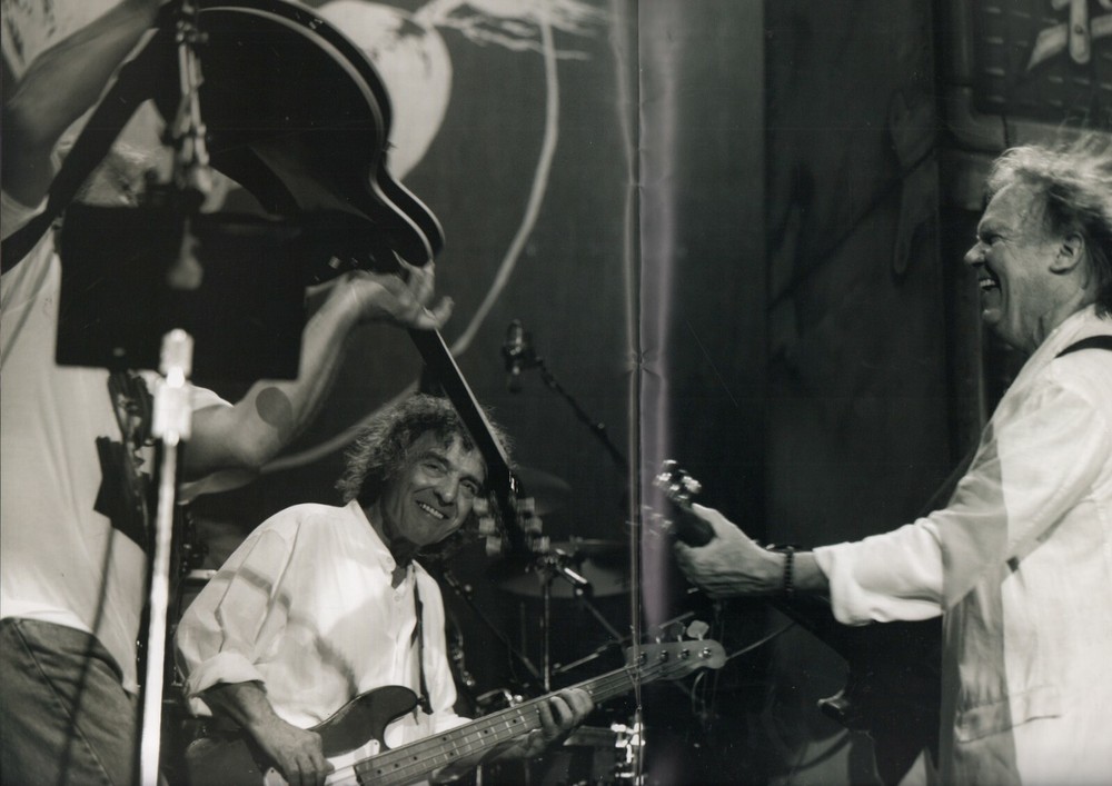 NEIL YOUNG 2012 ALCHEMY NORTH AMERICA CONCERT TOUR PROGRAM BOOK BOOKLET / NMT