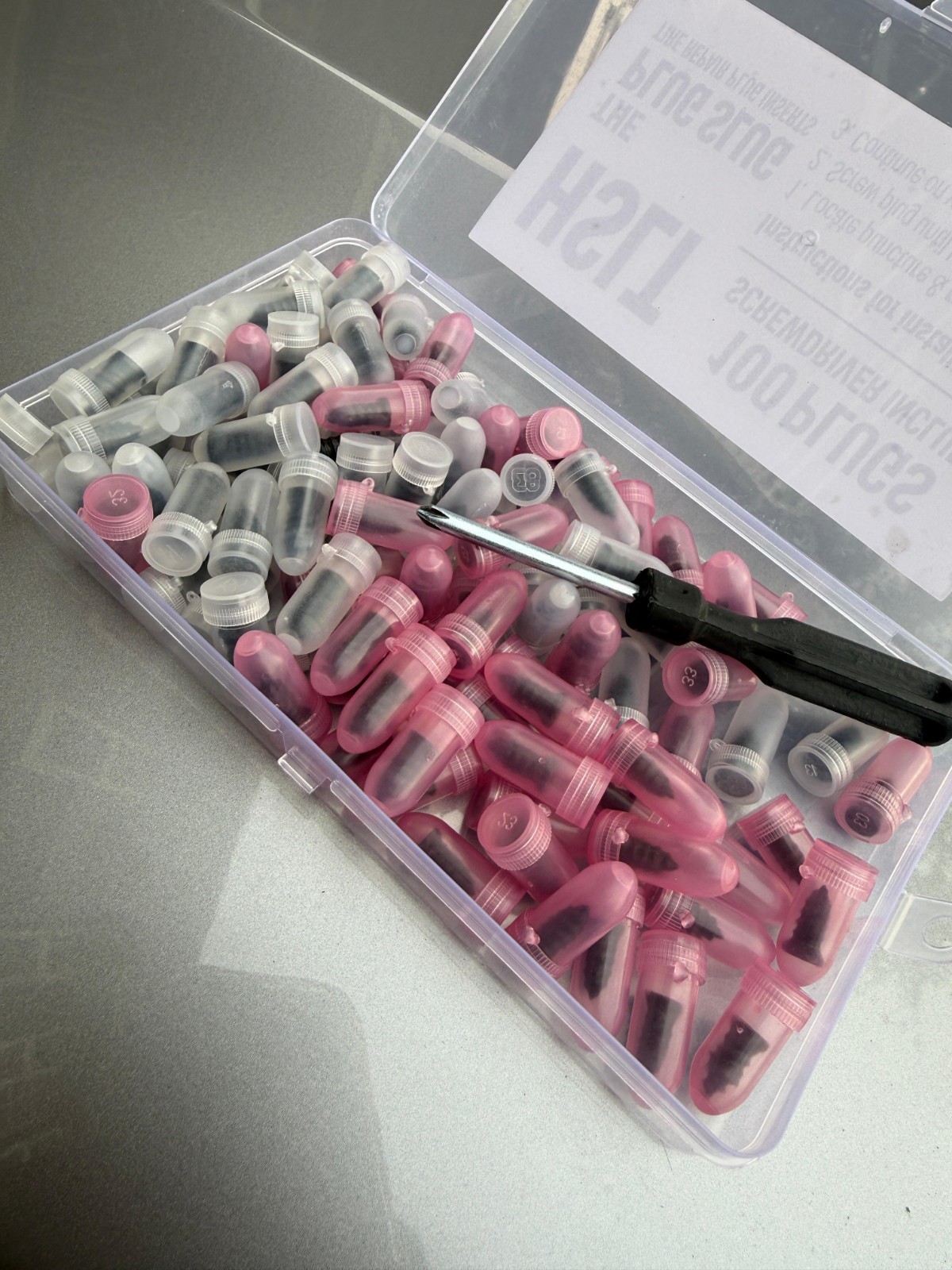 100Pcs Tire Repair Rubber Nails Tyre Puncture Repair Screws Kit with Screwdriver