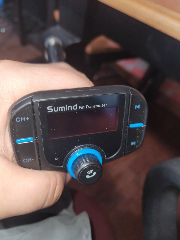 FM Transmitter, Sumind Wireless Radio Adapter Car Kit