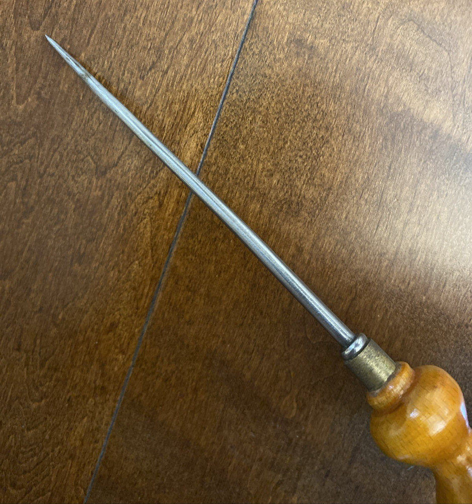 CLAY 7-1/2" AWL