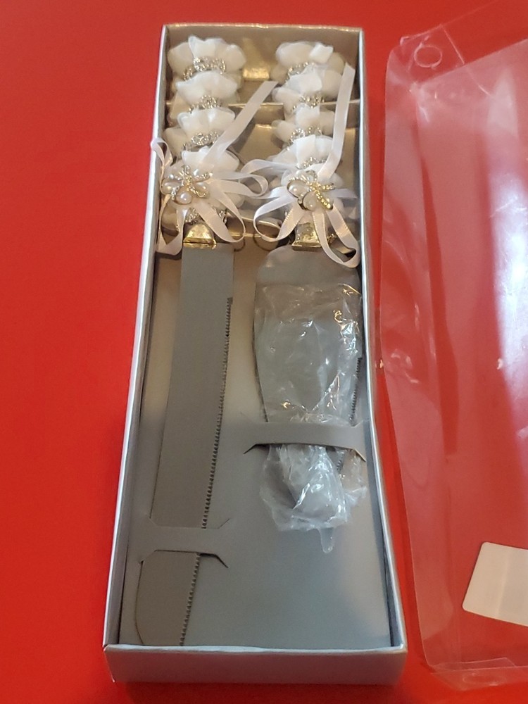 Wedding Cake Knife and Server Set