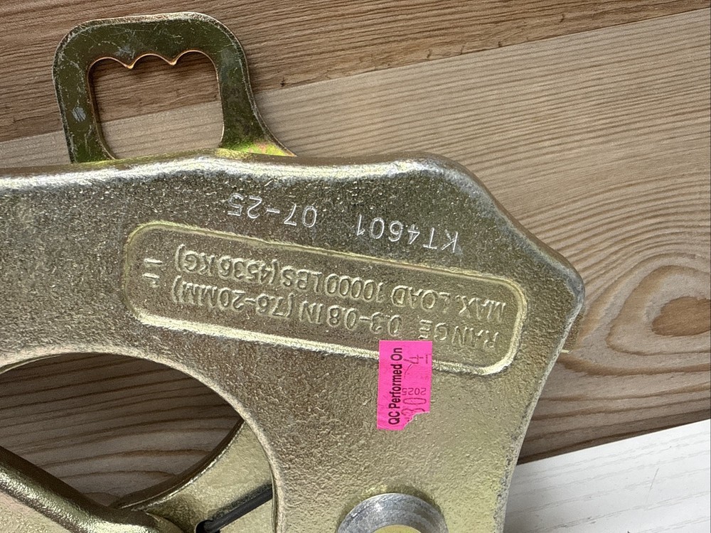 Klein Tools Parallel-Jaw Grip KT4601