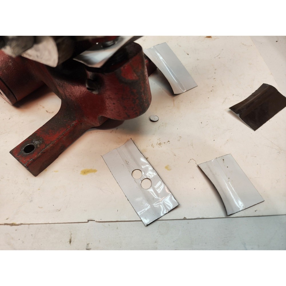 Bohn 4 in 1 Multi Tool Strapmaster Cutting, Bending, Punching Twisting