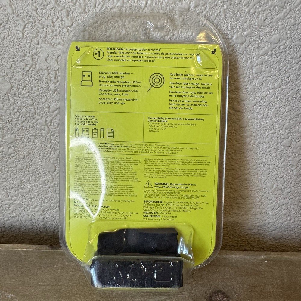 Logitech R400 Laser Presentation Remote NIB