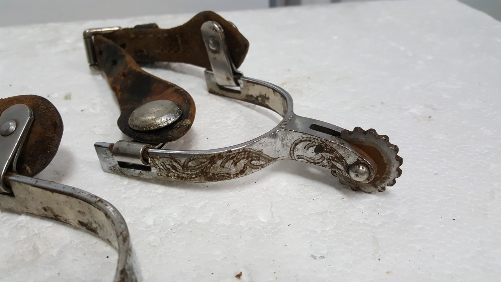 Vintage Kelly Rodeo Riding Cowboy Spurs leather straps Western decor authentic