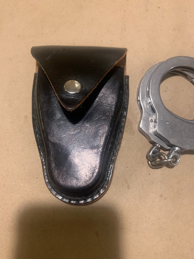 Handcuff Pouch