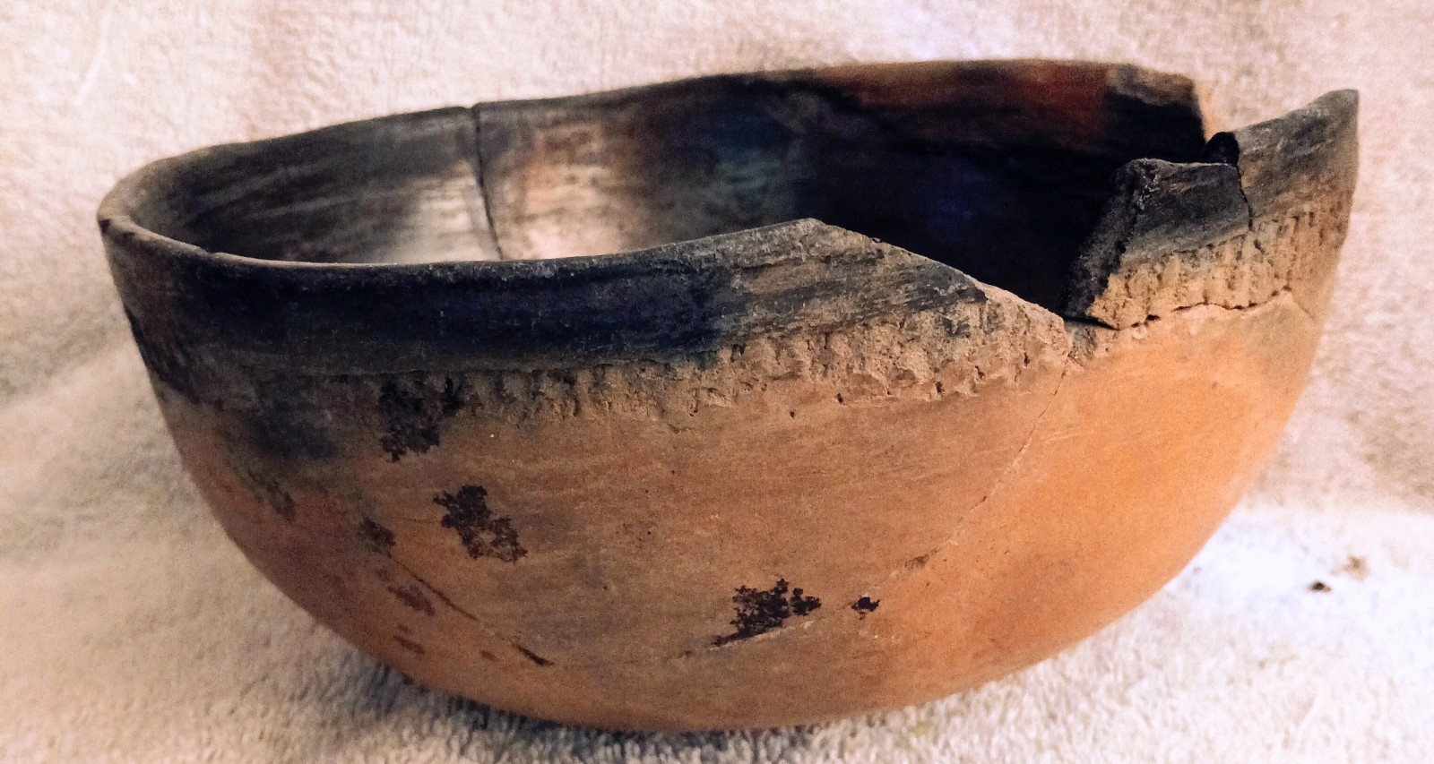 Great Antique Ancestral Pueblo Onion Skin Bowl
