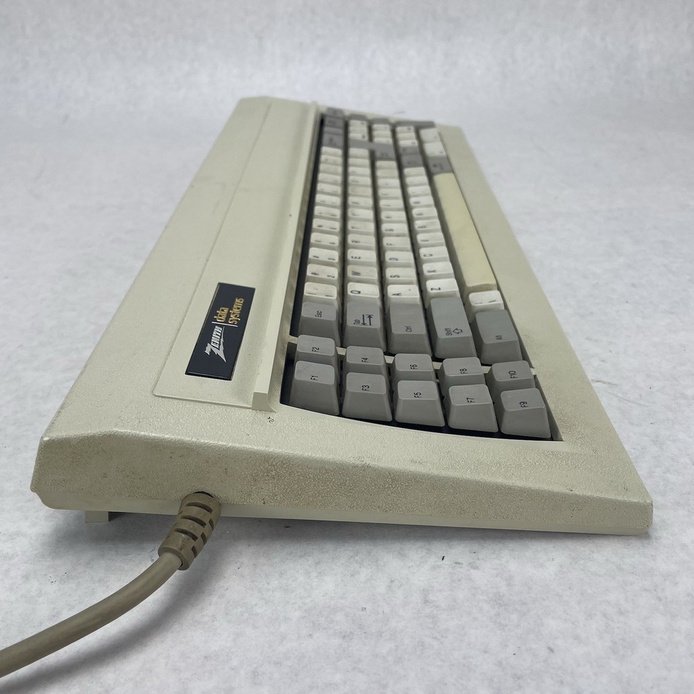Zenith Data Systems Z-150 Keyboard Untested
