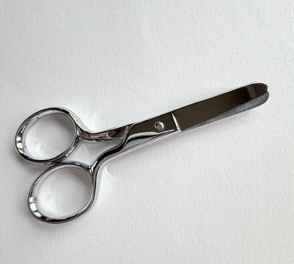 Gingher Scissors 4 in Rounded Pocket Shears Blunt Tip G-4PS